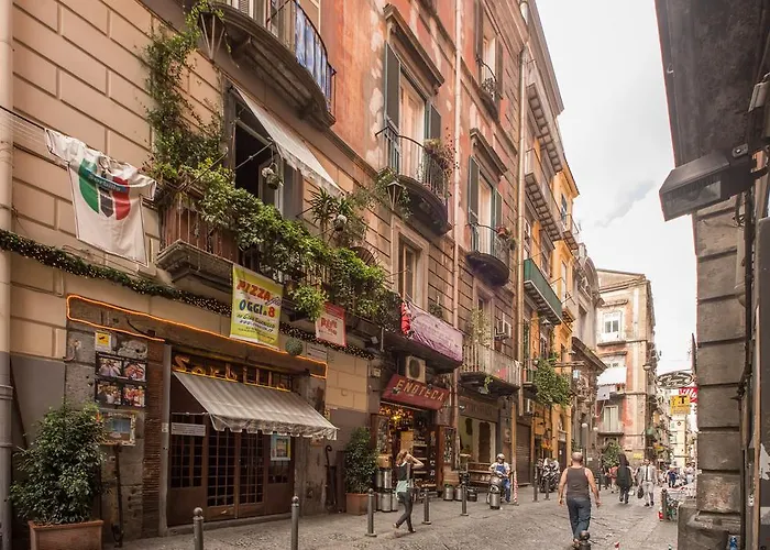 Vico Street Apartment Neapel